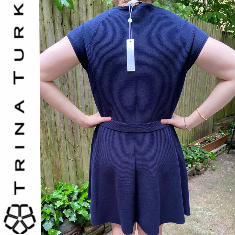 Trina Turk $324 NWT Fit-&-Flare Navy Sweater Dress w/ stretch, size XL - Picture 8 of 10